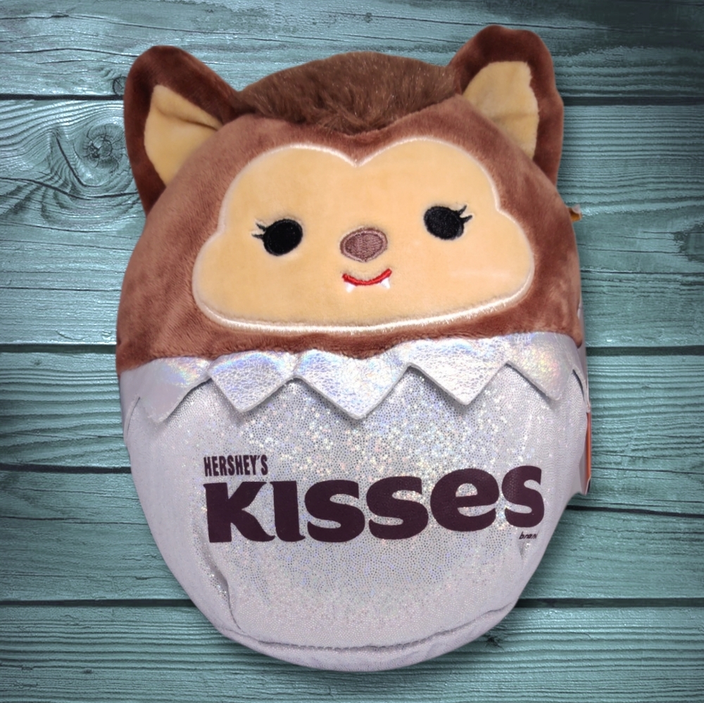 Squishmallow LYCA THE WEREWOLF 7 Inch Kellytoy HERSHEY'S KISSES Halloween NEW!!